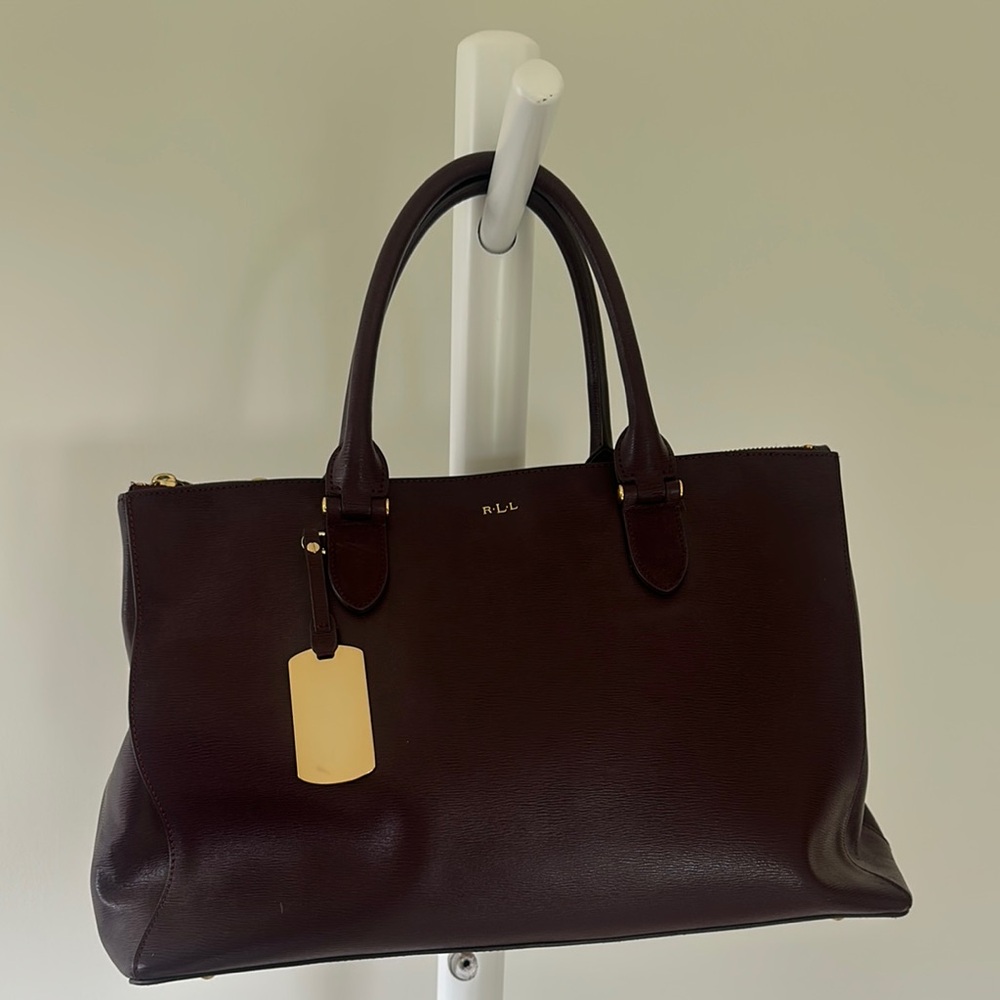 Ralph Lauren Elegant Brown Tote Bag with Timeless Charm